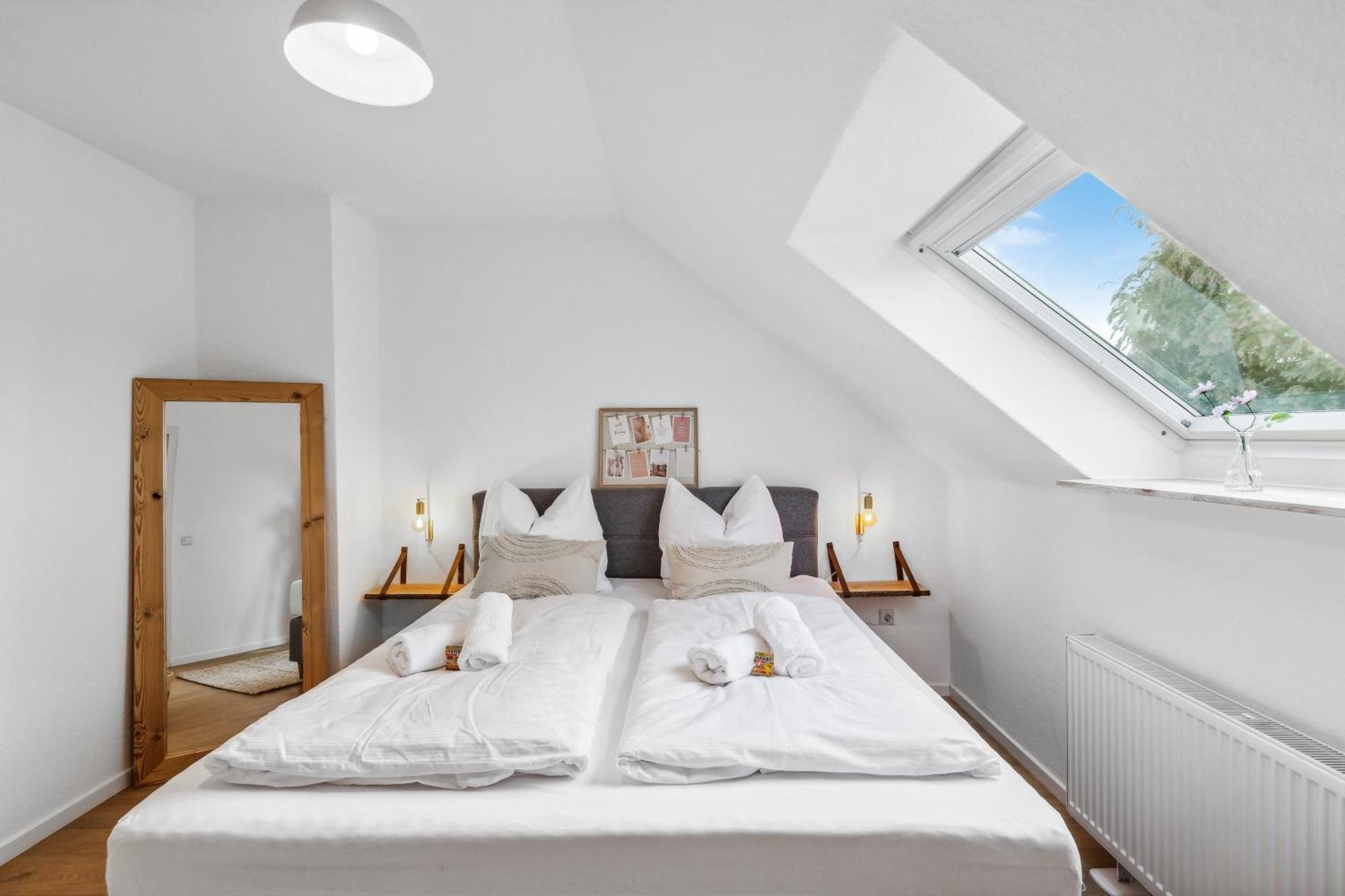 Citychalet- 73M2-Boxspringbett-Neu Renoviert-Kueche-Sehr Ruhig Bochum Exterior foto